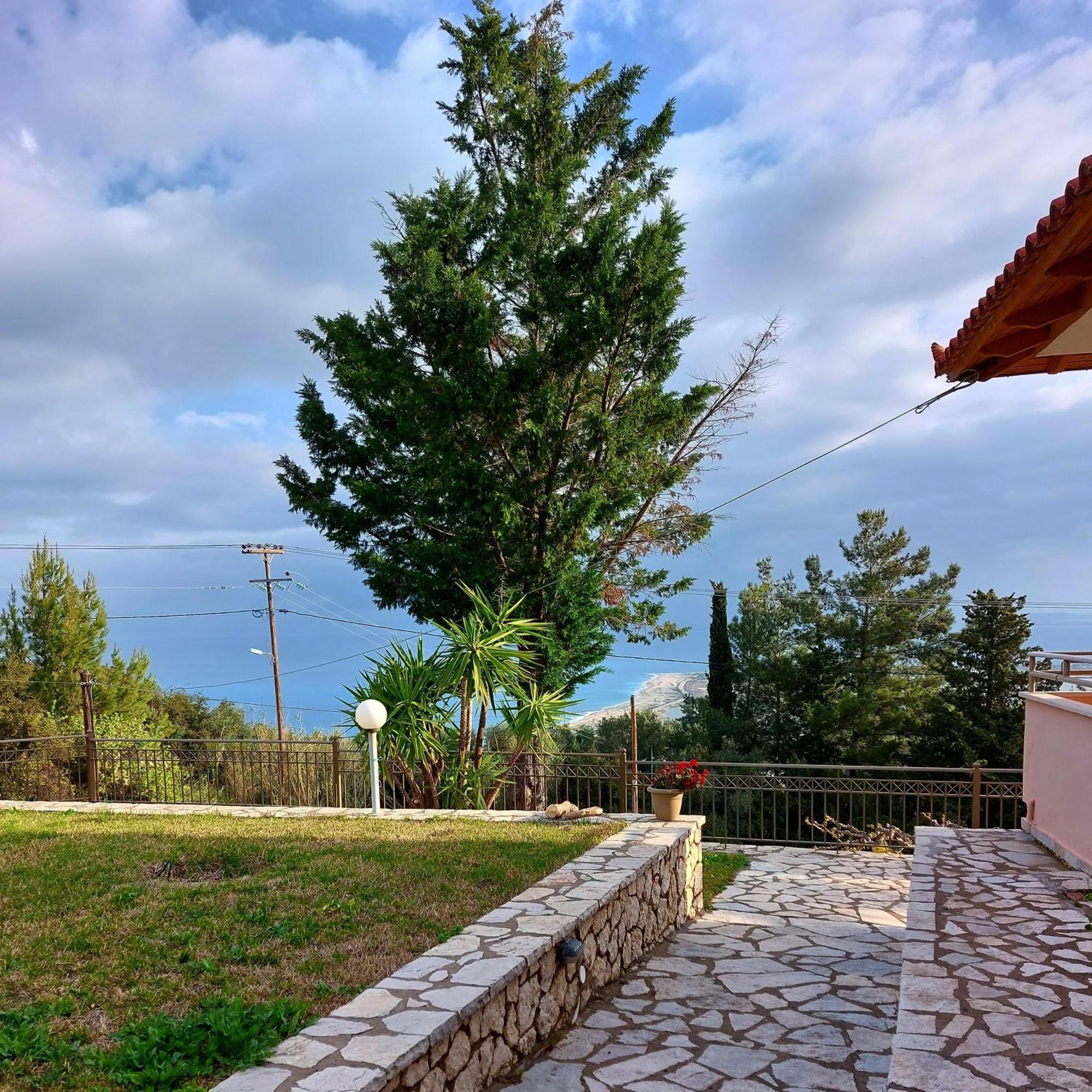 Semiramis Hotel Frinion Bilik gambar