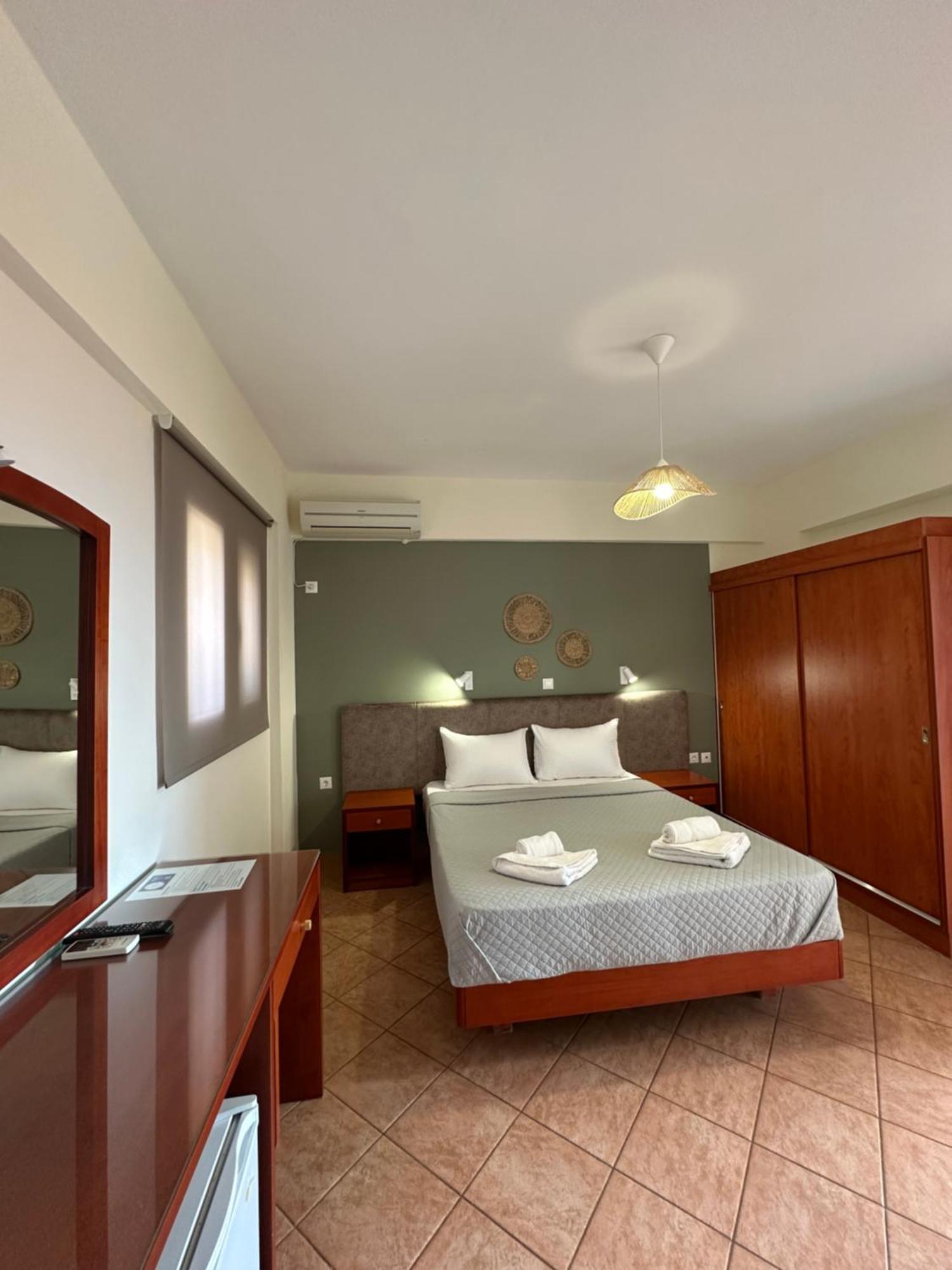 Semiramis Hotel Frinion Bilik gambar