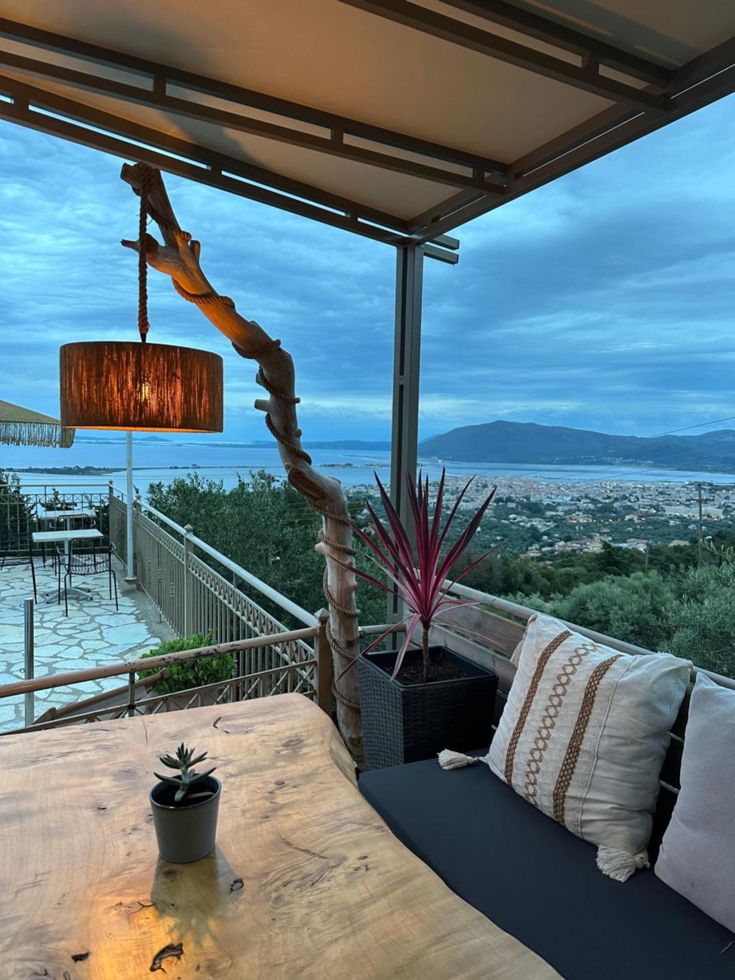 Semiramis Hotel Frinion Luaran gambar