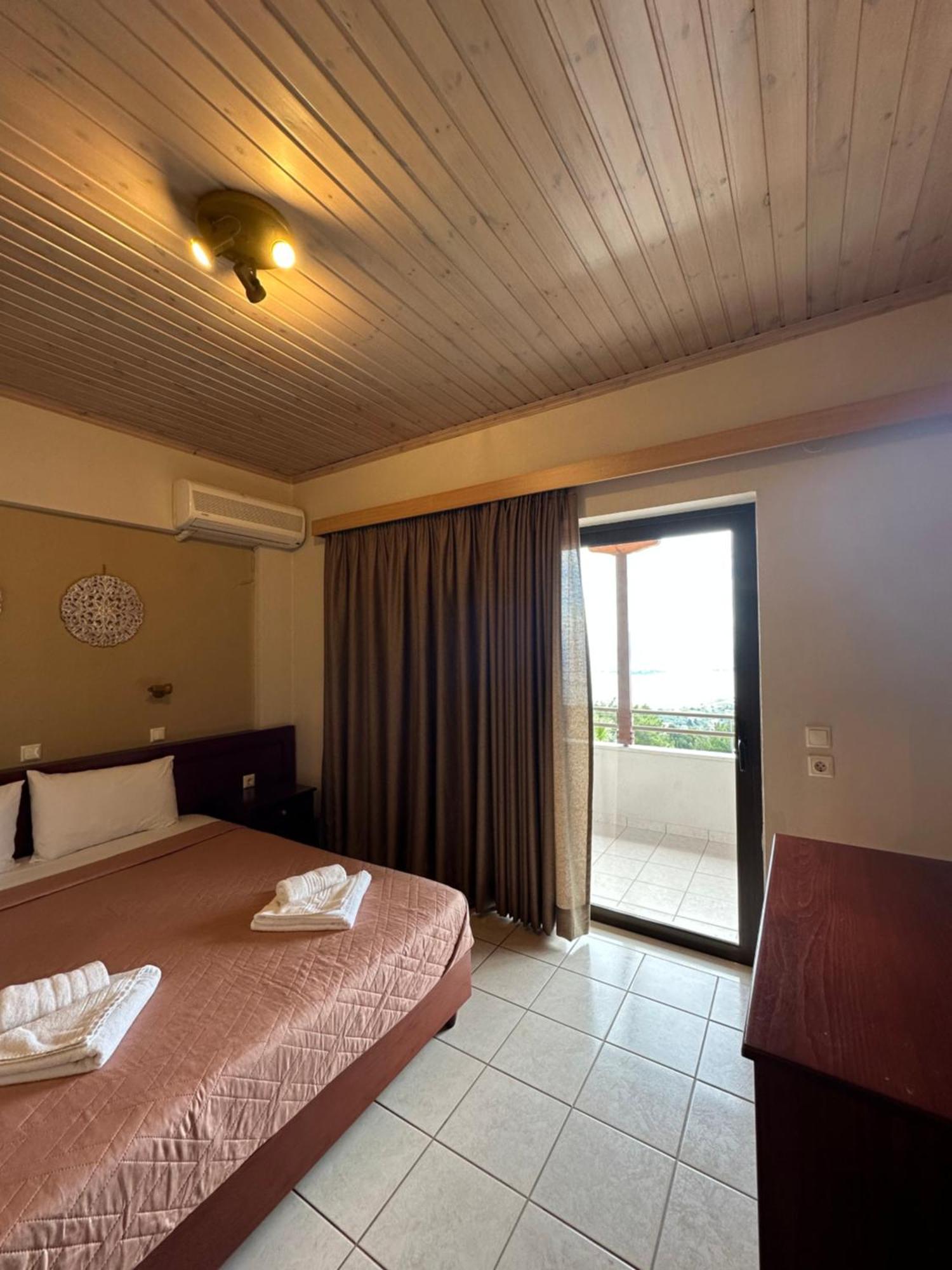 Semiramis Hotel Frinion Bilik gambar